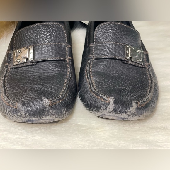 Louis VUITTON BLACK LEATHER DRIVER LOAFERS WITH SILVER HARDWARE 7 MEN​ - Picture 2 of 14